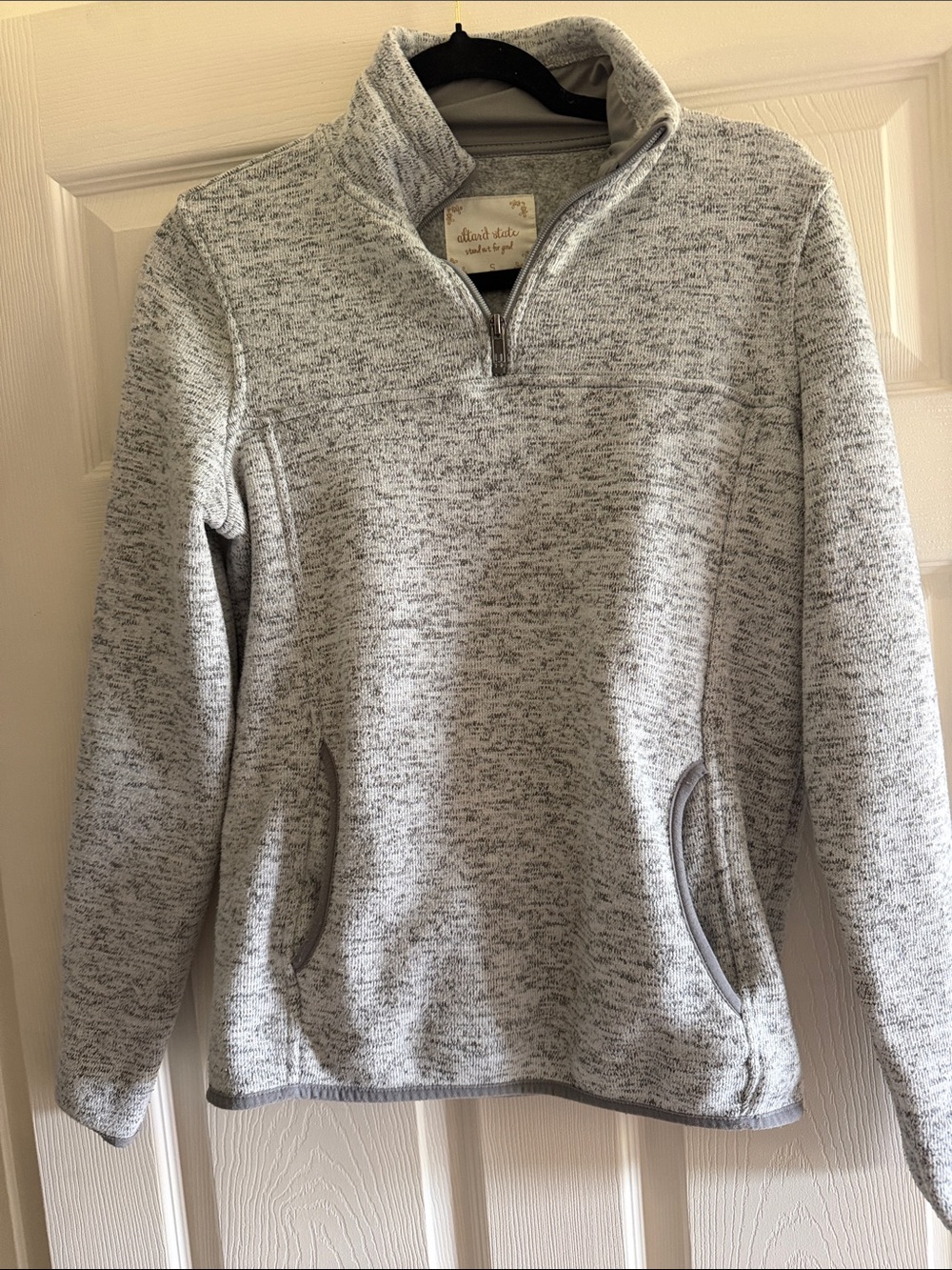 Altar'd State Light Heather Gray Quarter-Zip Cowl Pullover
